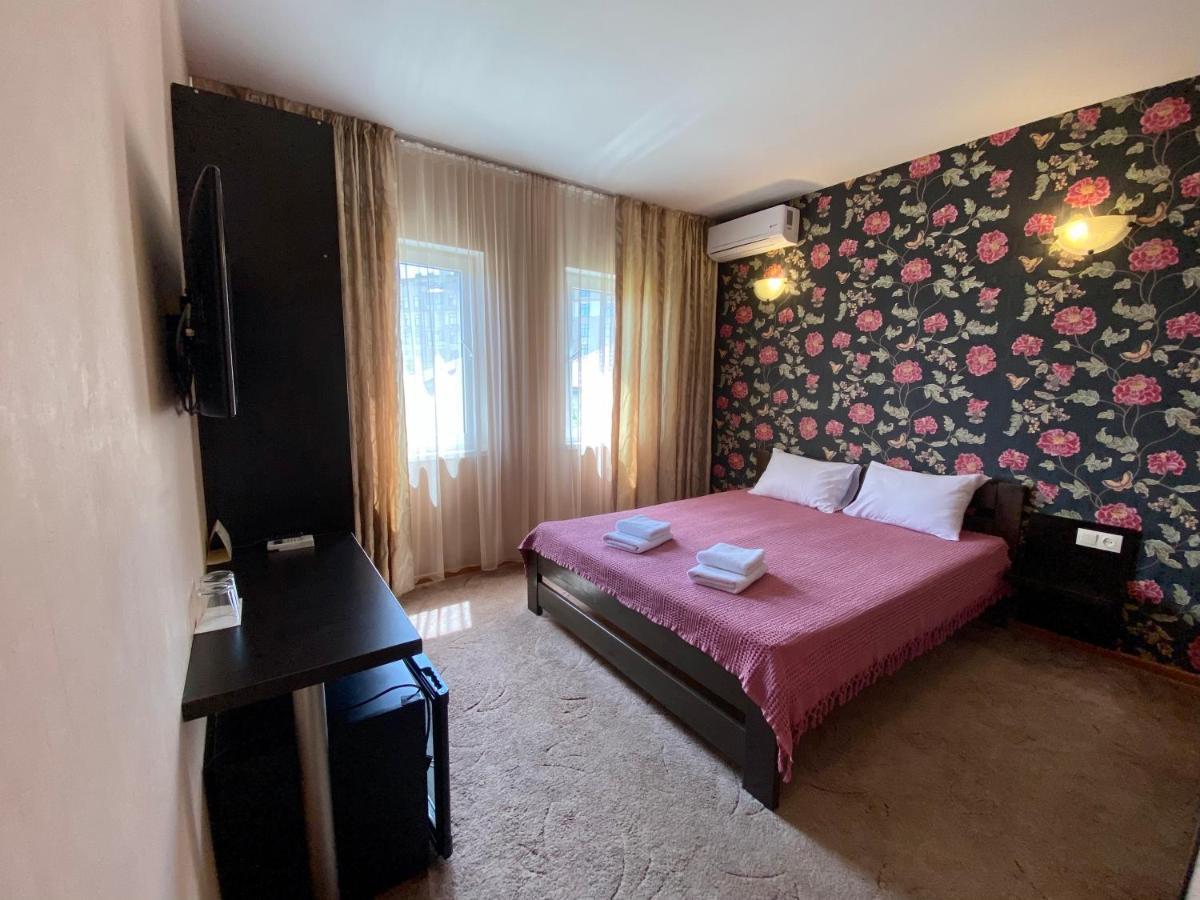 Gosti Hotel Odessza Kültér fotó