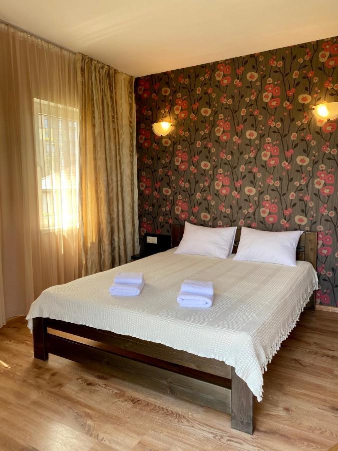 Gosti Hotel Odessza Kültér fotó