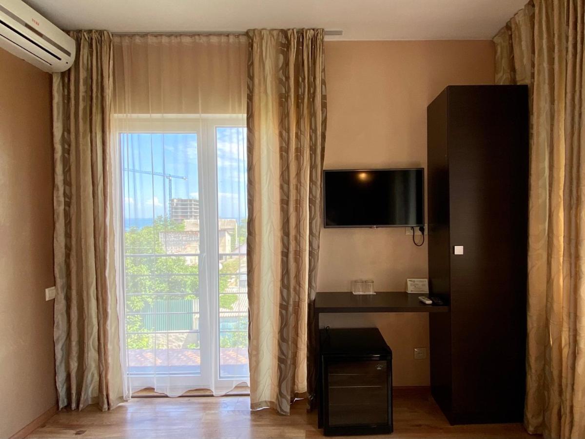 Gosti Hotel Odessza Kültér fotó