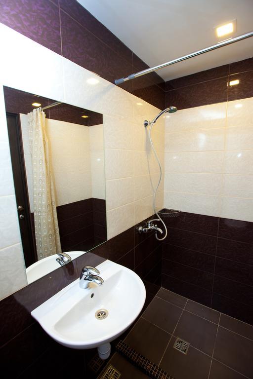 Gosti Hotel Odessza Kültér fotó